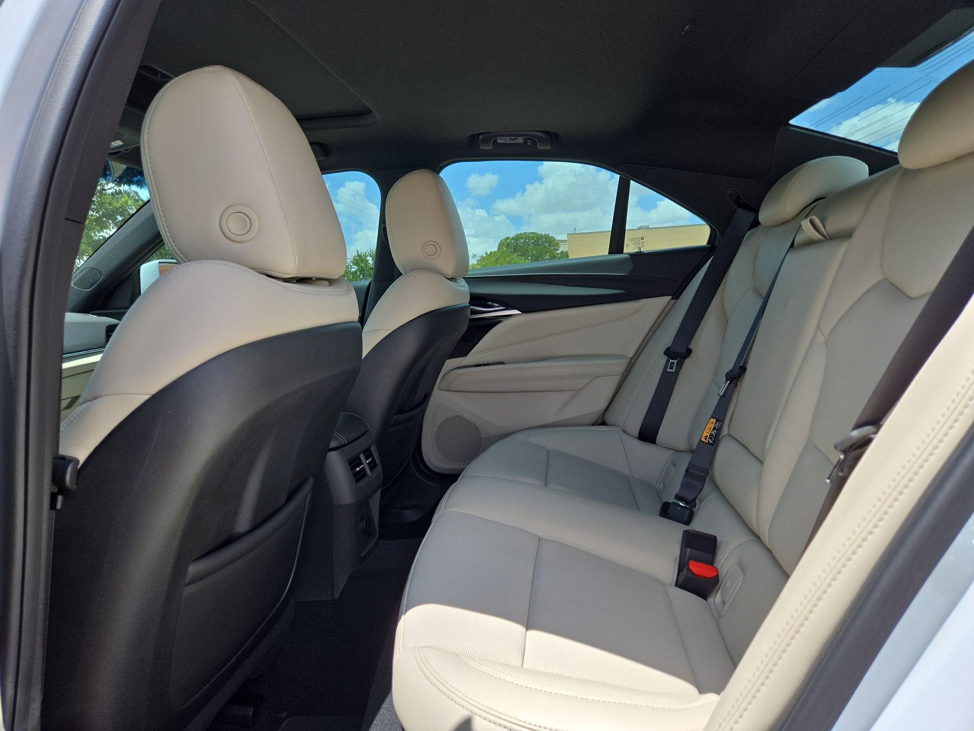 2025 Cadillac CT4 Premium Luxury - Photo 13