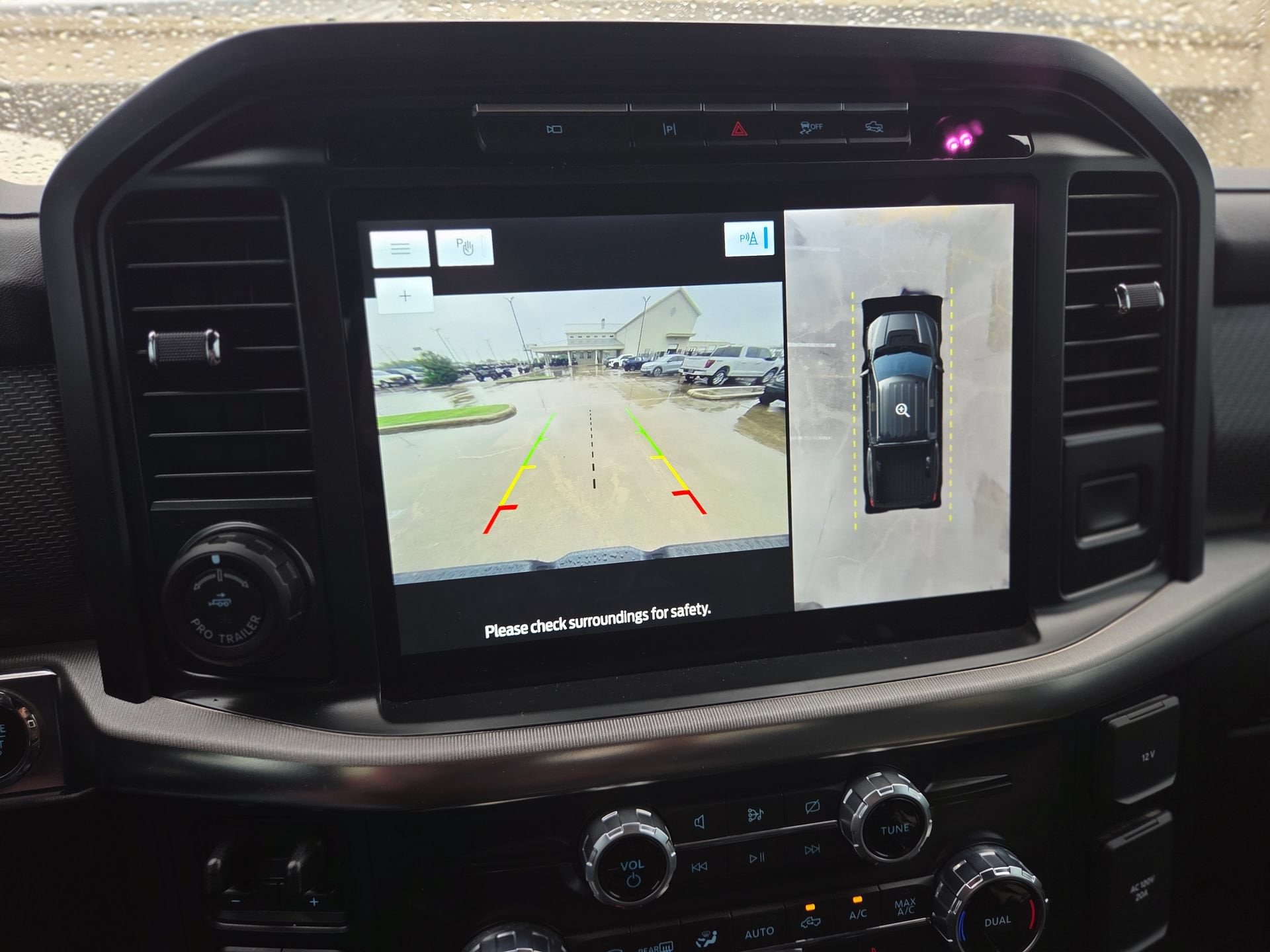 2023 Ford F-150 Raptor - Photo 22