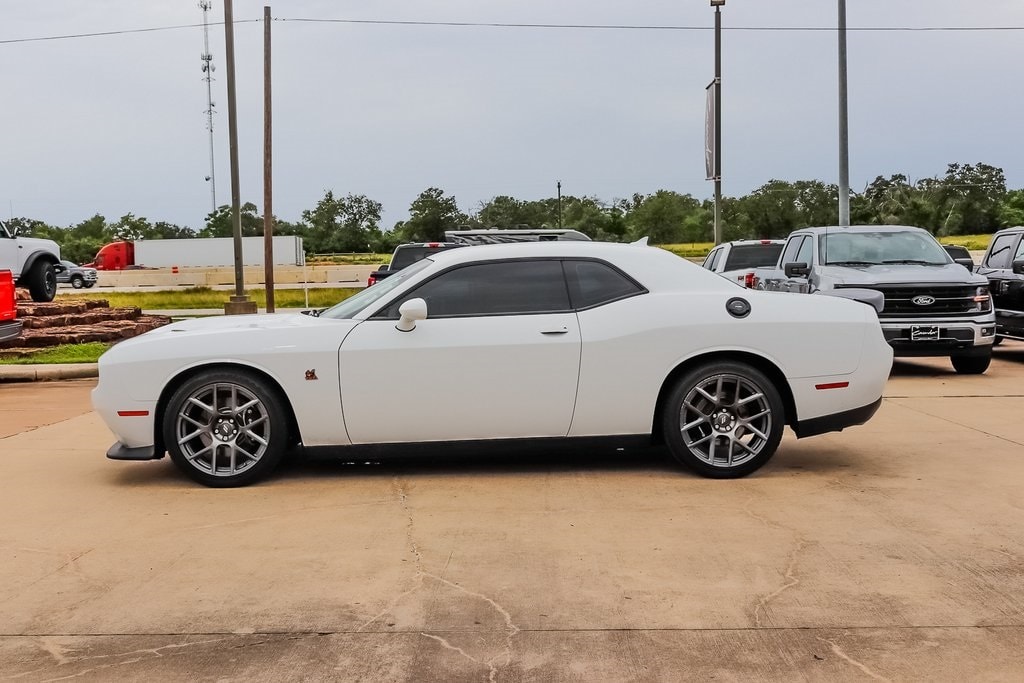 Used 2019 Dodge Challenger R/T with VIN 2C3CDZFJXKH741538 for sale in Columbus, TX