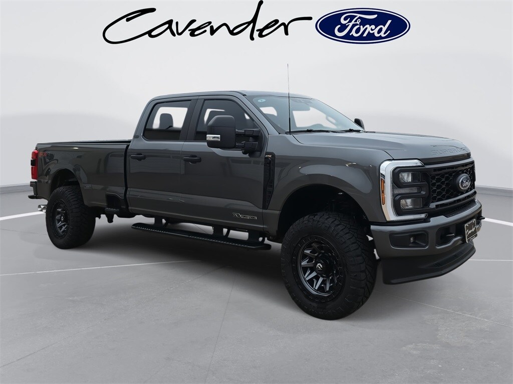 New 2026 Ford F-250SD XL Truck Crew Cab