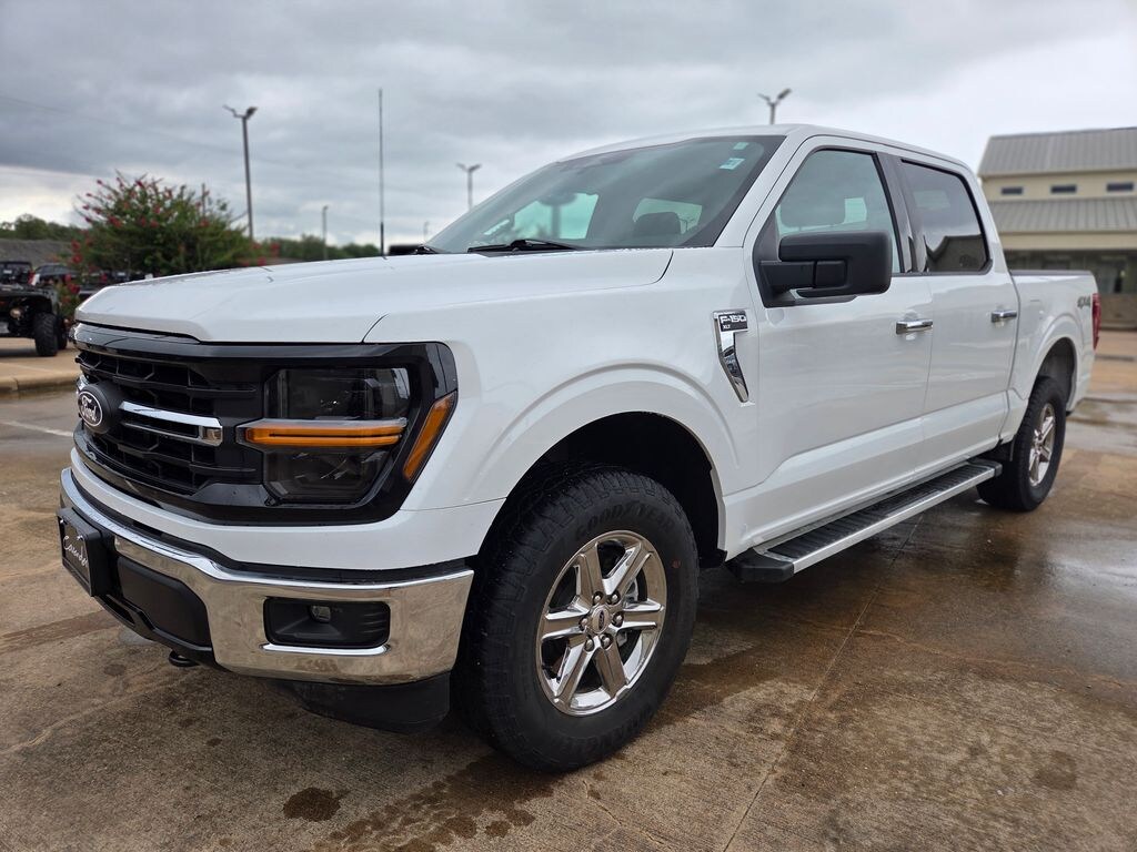 Used 2025 Ford F-150 XLT Truck SuperCrew Cab