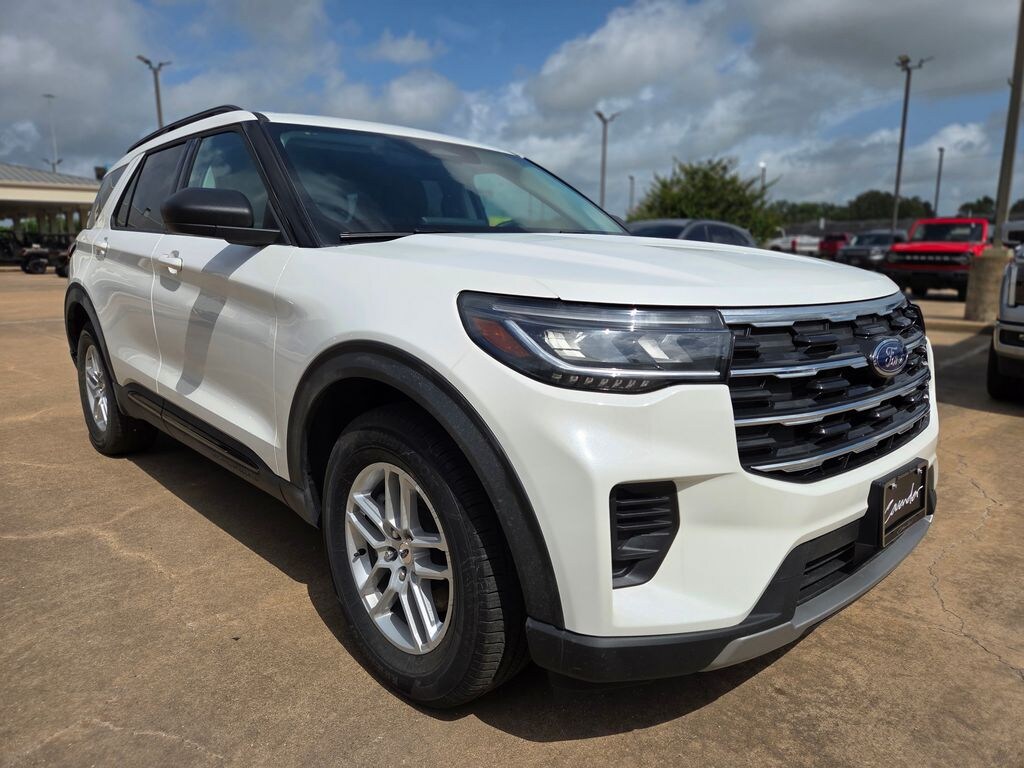 New 2026 Ford Explorer Active SUV