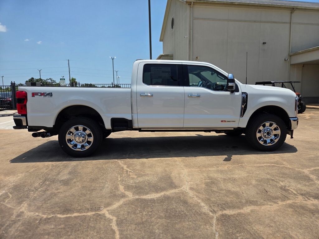 New 2026 Ford F-250SD King Ranch Truck Crew Cab