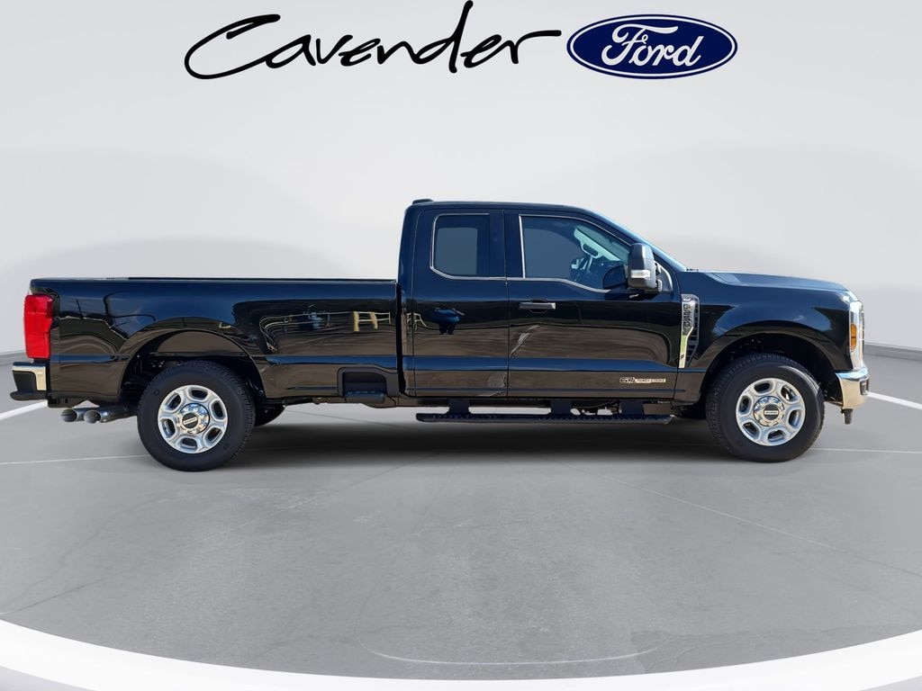 New 2026 Ford F-250SD XLT Truck Super Cab