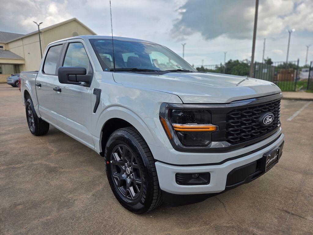 New 2026 Ford F-150 STX Truck SuperCrew Cab