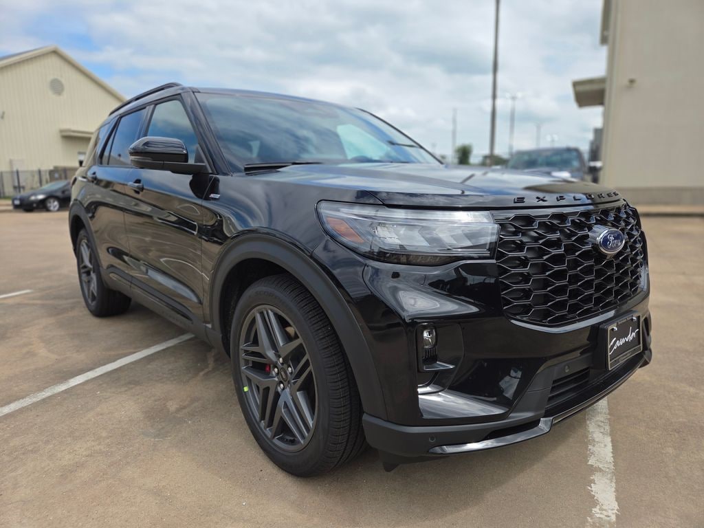 New 2026 Ford Explorer ST-Line SUV