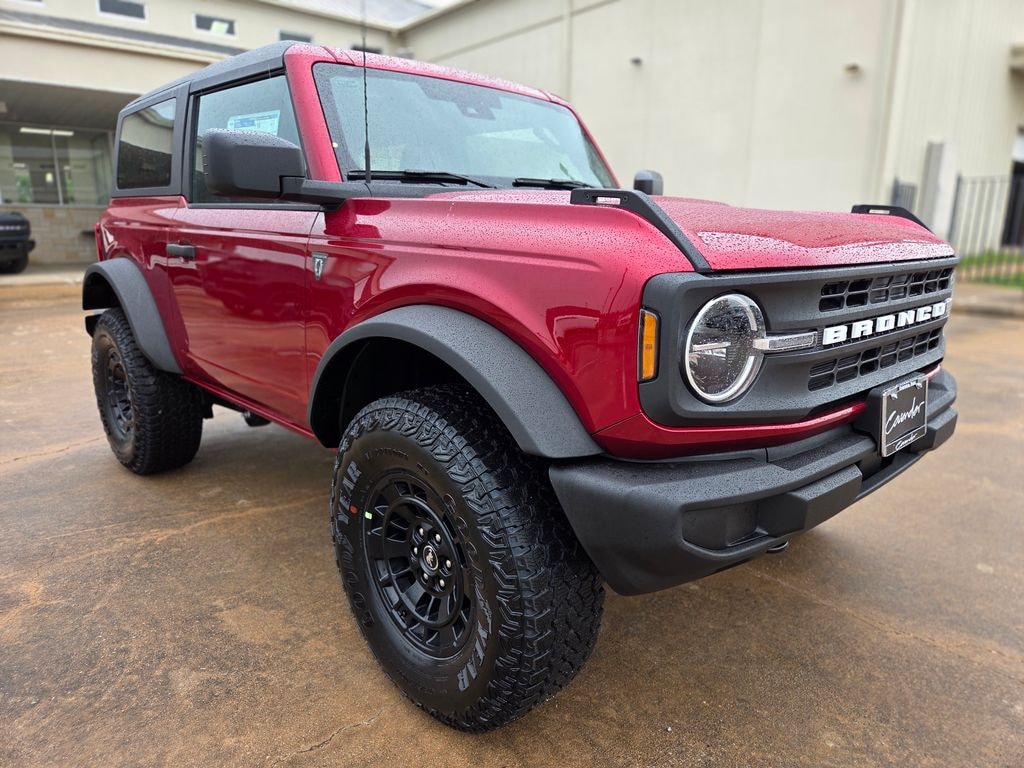 New 2026 Ford Bronco Base SUV