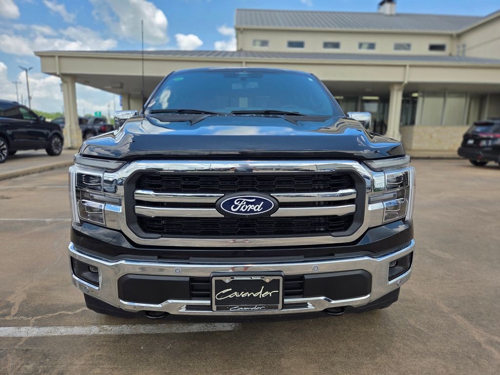 New 2025 Ford F-150 Lariat Truck SuperCrew Cab
