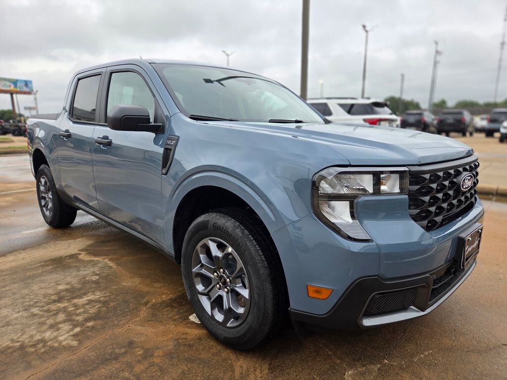 New 2026 Ford Maverick XLT Truck SuperCrew