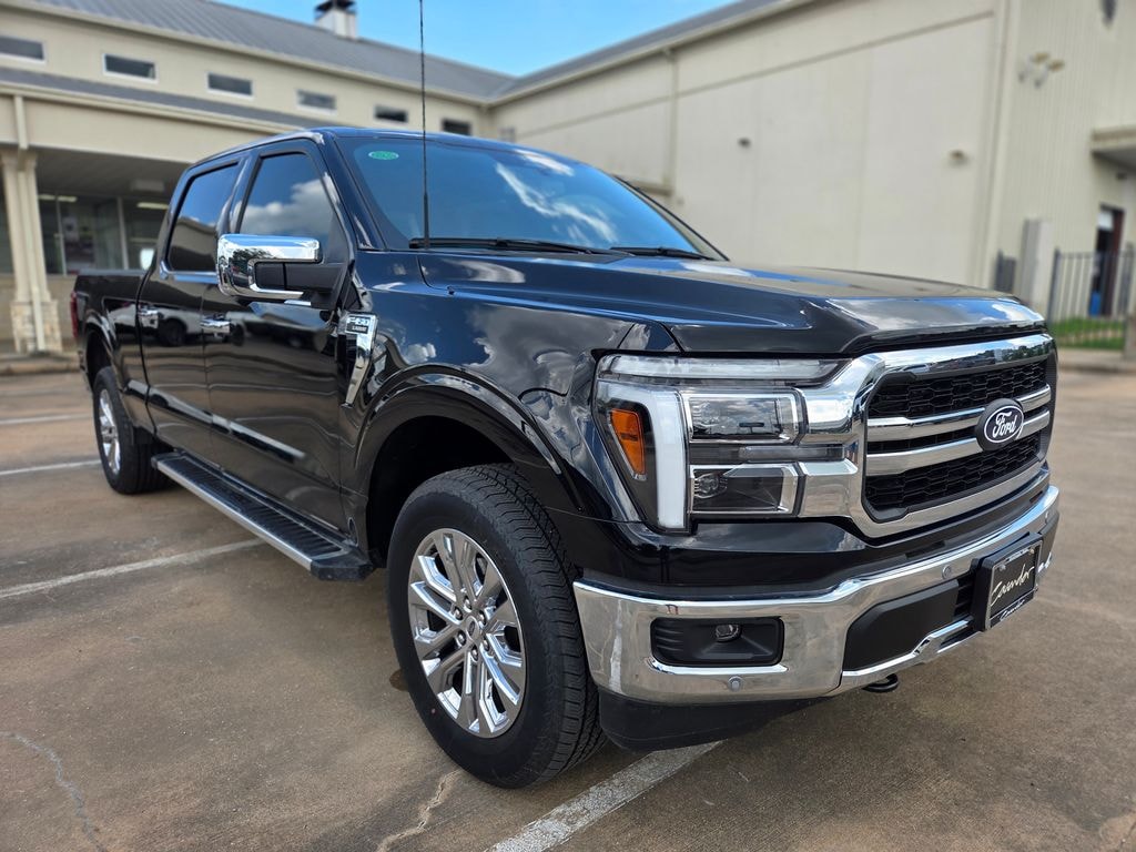 New 2025 Ford F-150 Lariat Truck SuperCrew Cab