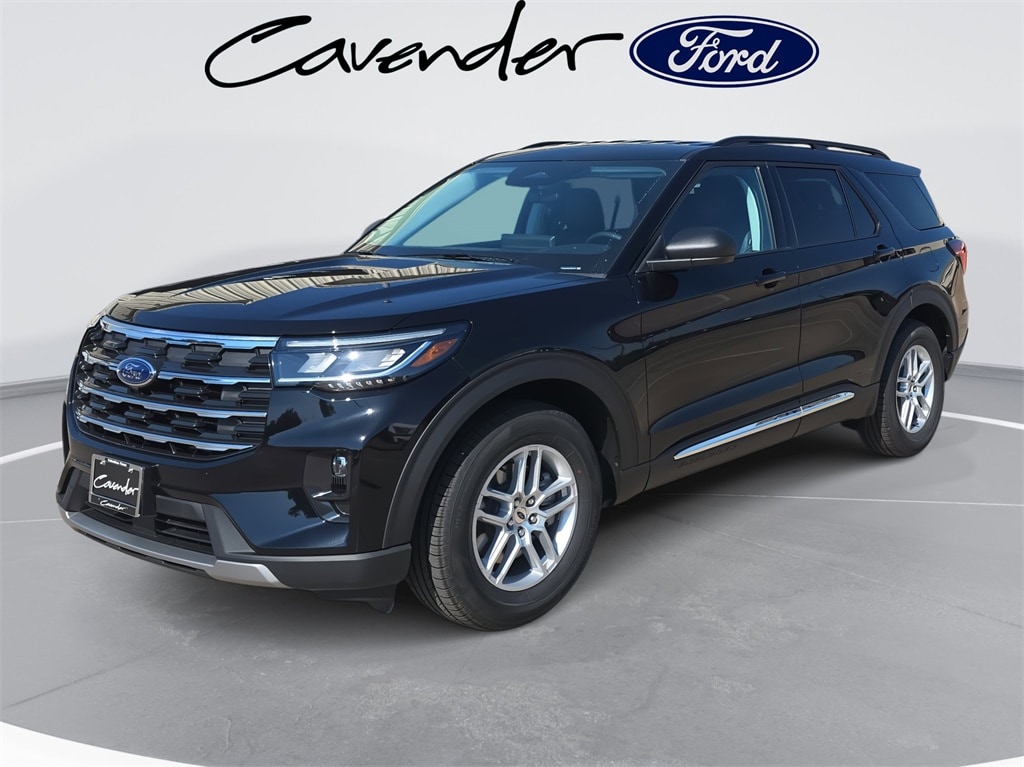 2025 Ford Explorer Active's photo