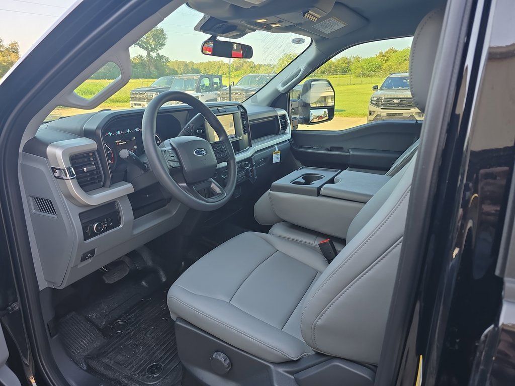 2026 Ford F-250 Super Duty XL - Photo 14
