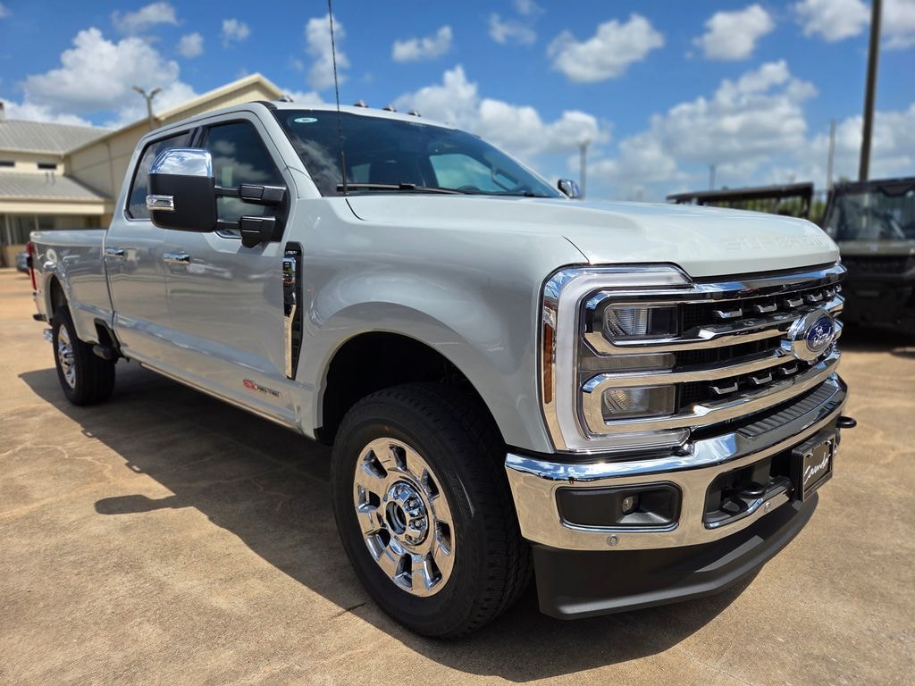 New 2026 Ford Super Duty F-350 Lariat Ultimate FX4 Off Road Truck