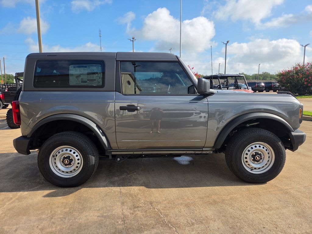New 2026 Ford Bronco Base SUV