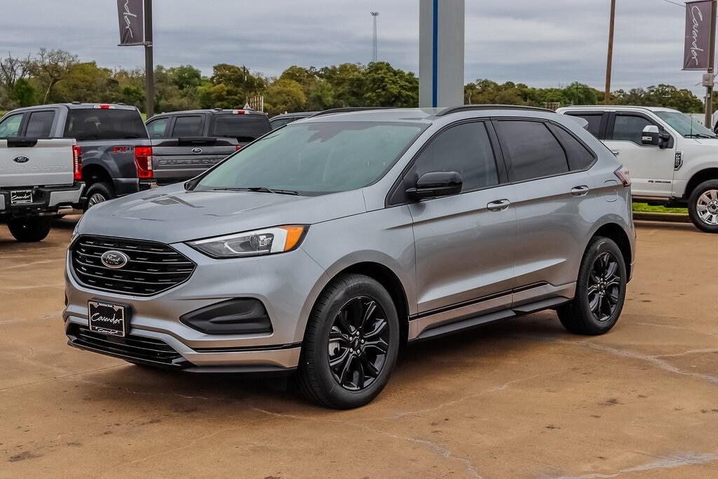 2024 Ford Edge SE photo 4