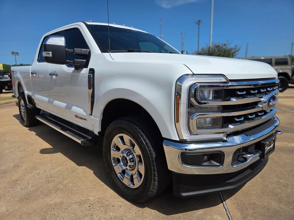 Used 2024 Ford F-250 Lariat Truck