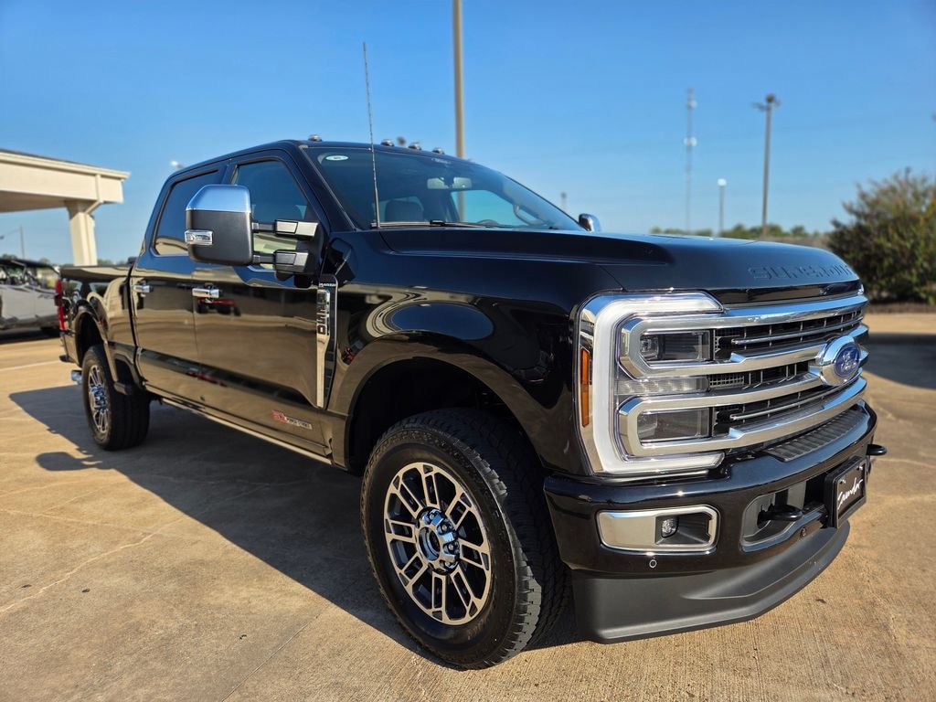 New 2026 Ford Super Duty F-250 Platinum Plus FX4 Off Road Truck