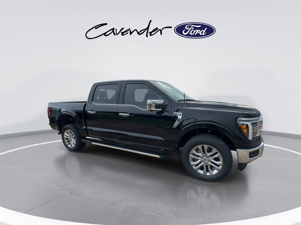 2025 Ford F-150 Lariat - Photo 2