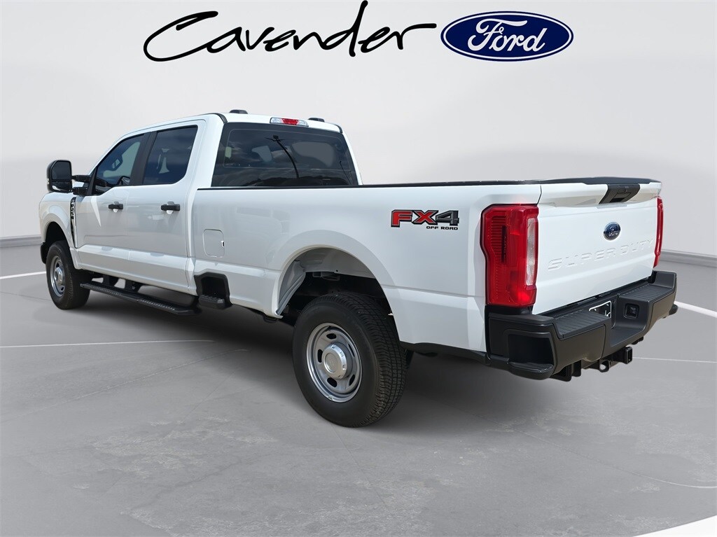 2026 Ford F-250 XL FX4 photo 3