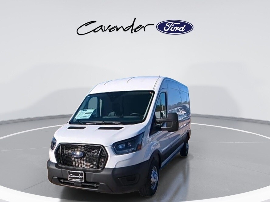2024 Ford Transit photo 4