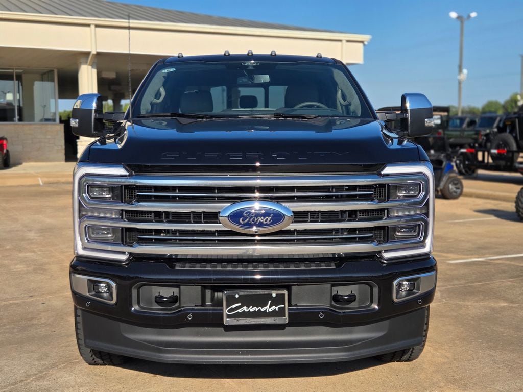 New 2026 Ford Super Duty F-250 Platinum Plus FX4 Off Road Truck