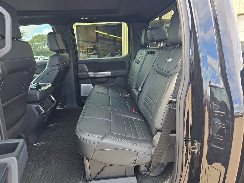 2025 Ford F-150 Platinum - Photo 12