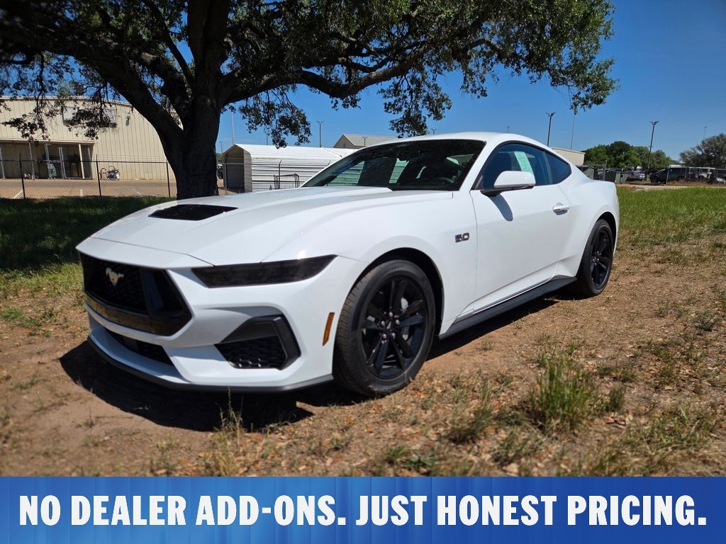2026 Ford Mustang GT Fastback's photo