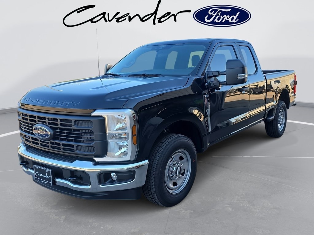 2026 Ford F-350 Super Duty XL's photo