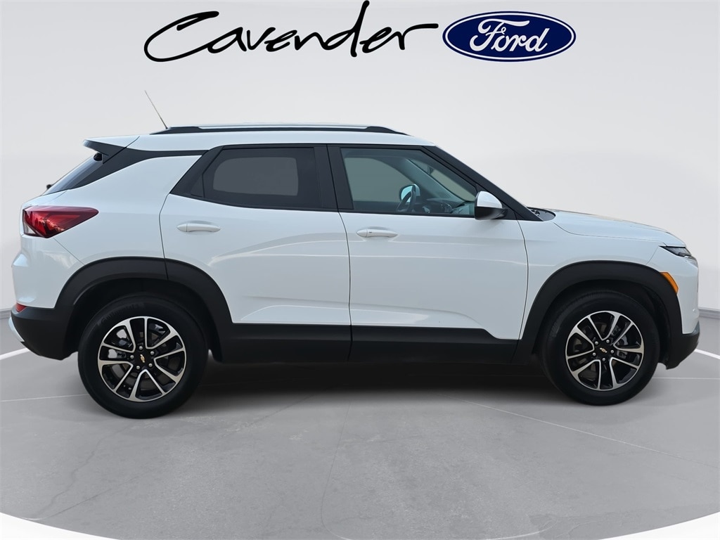 Used 2025 Chevrolet Trailblazer LT SUV