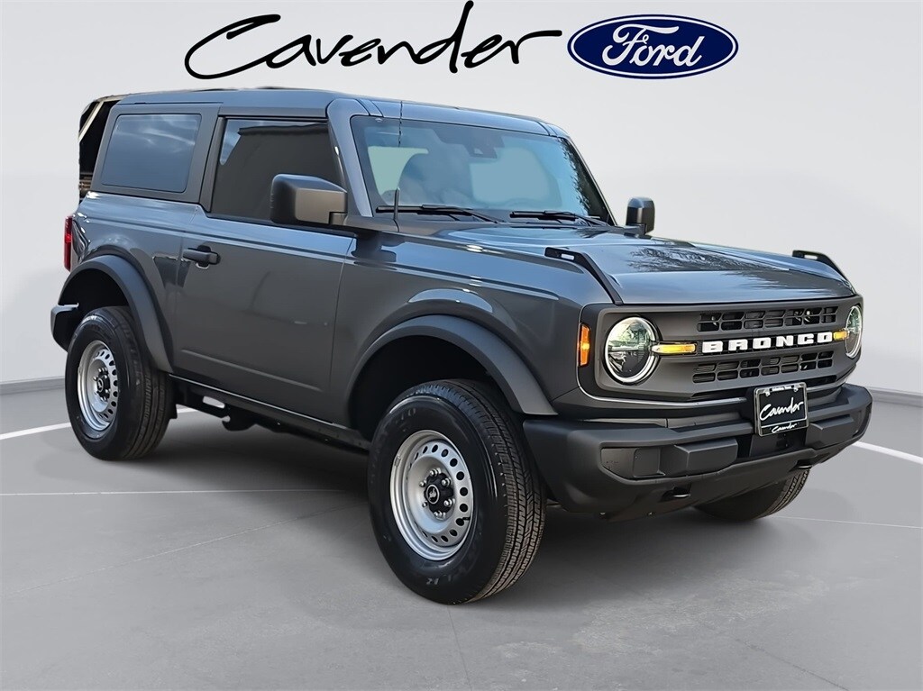 New 2026 Ford Bronco Base SUV