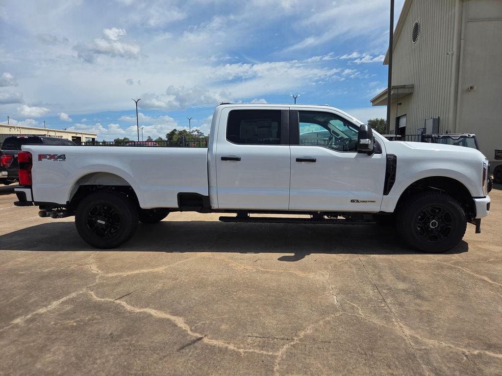 New 2026 Ford Super Duty F-350 XL STX FX4 Off Road Truck