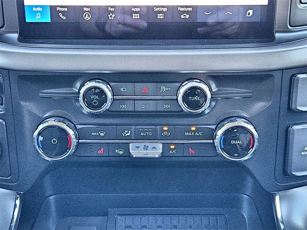 2025 Ford F-150 XLT - Photo 15