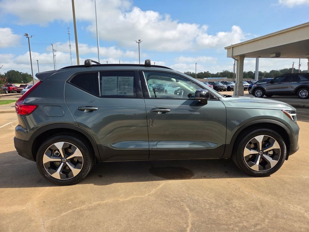 Used 2026 Volvo XC40 B5 Plus SUV