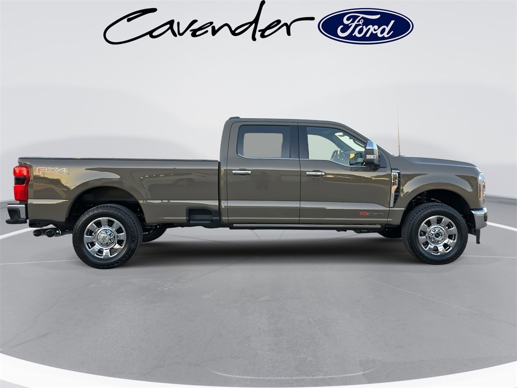 New 2026 Ford Super Duty F-350 King Ranch FX4 Off Road Truck