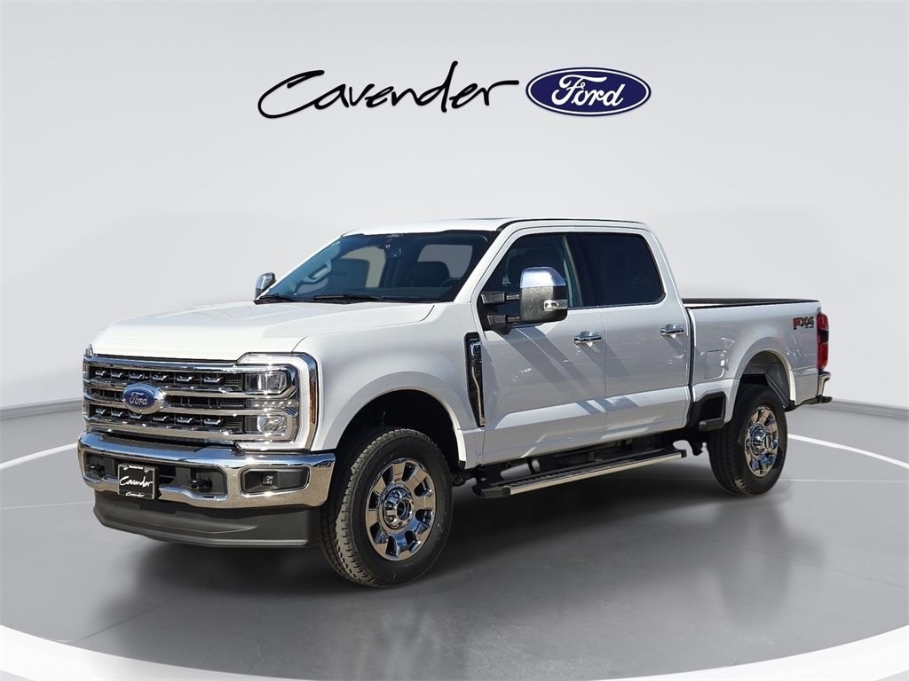 2025 Ford F-350 Super Duty Lariat's photo
