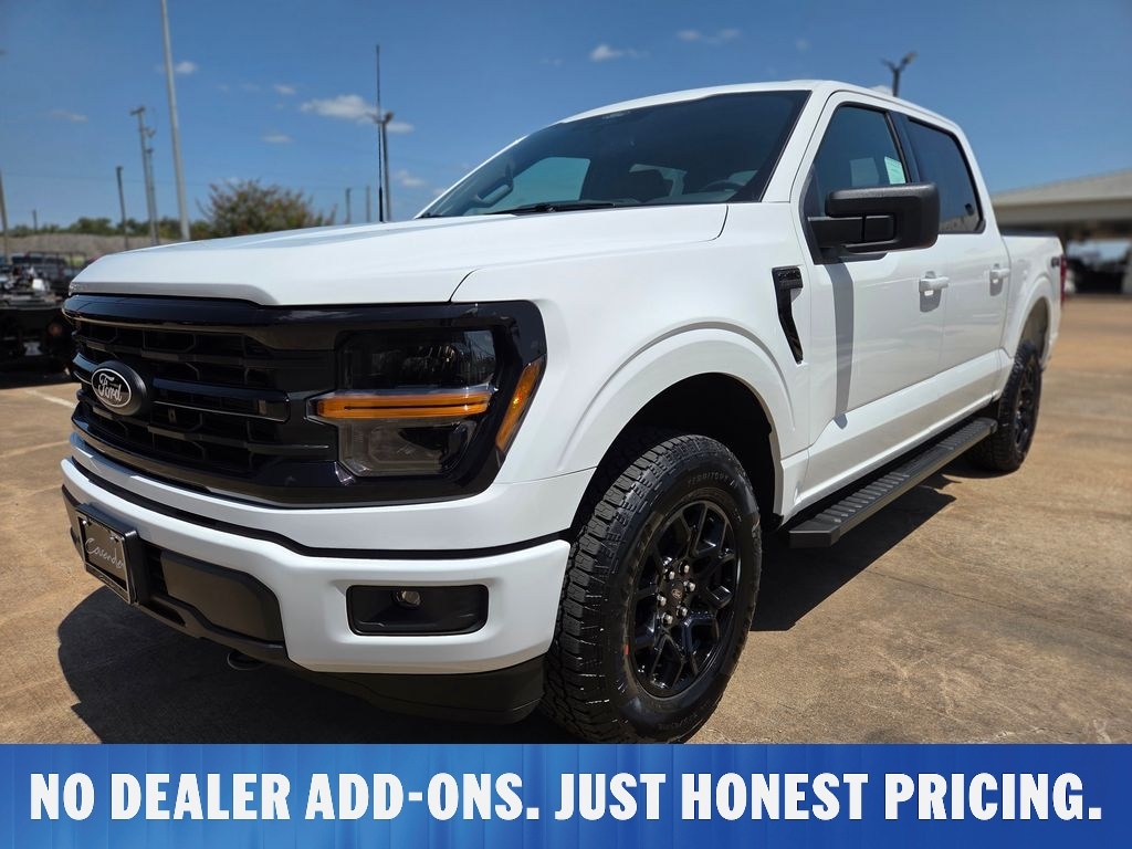 New 2026 Ford F-150 XLT Black Appearance