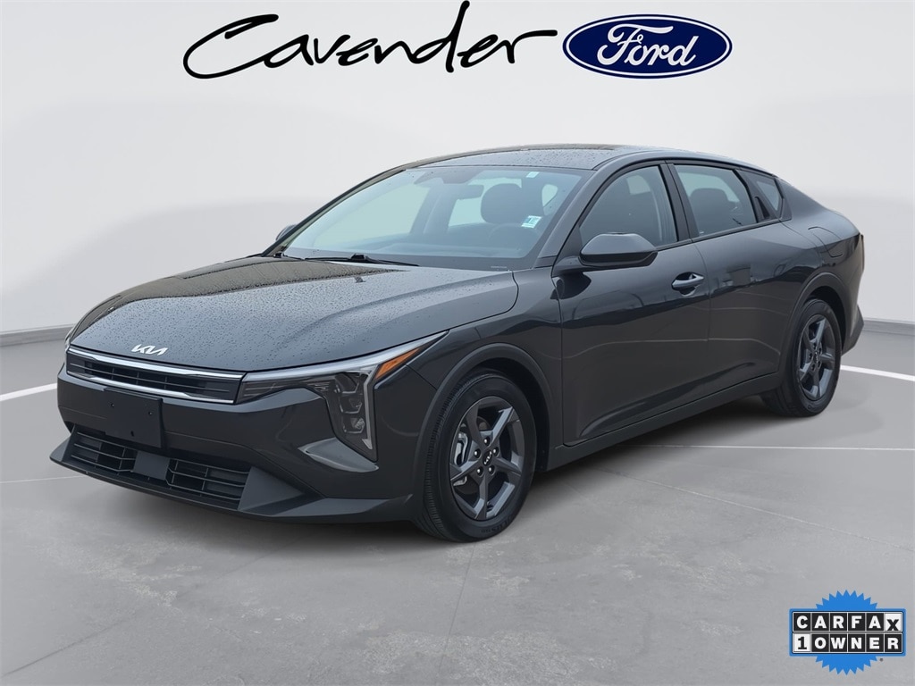2025 Kia K4 LXS FWD