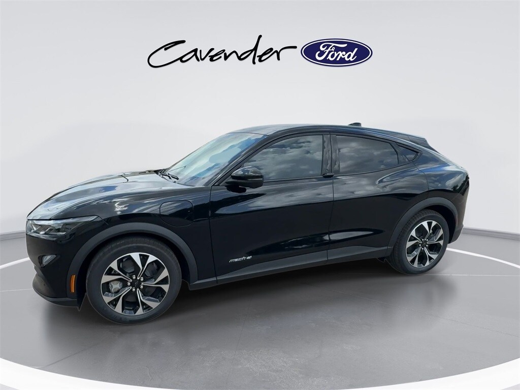 2025 Ford Mustang Mach-E Select photo 4