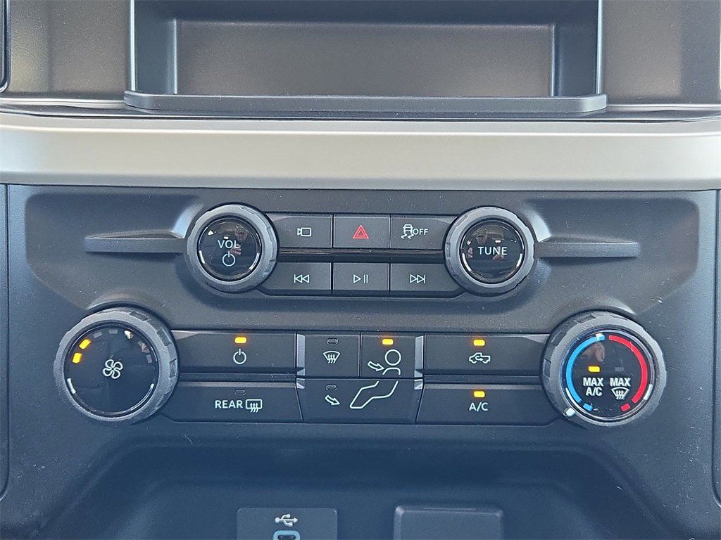 2025 Ford F-350 Super Duty XL - Photo 14