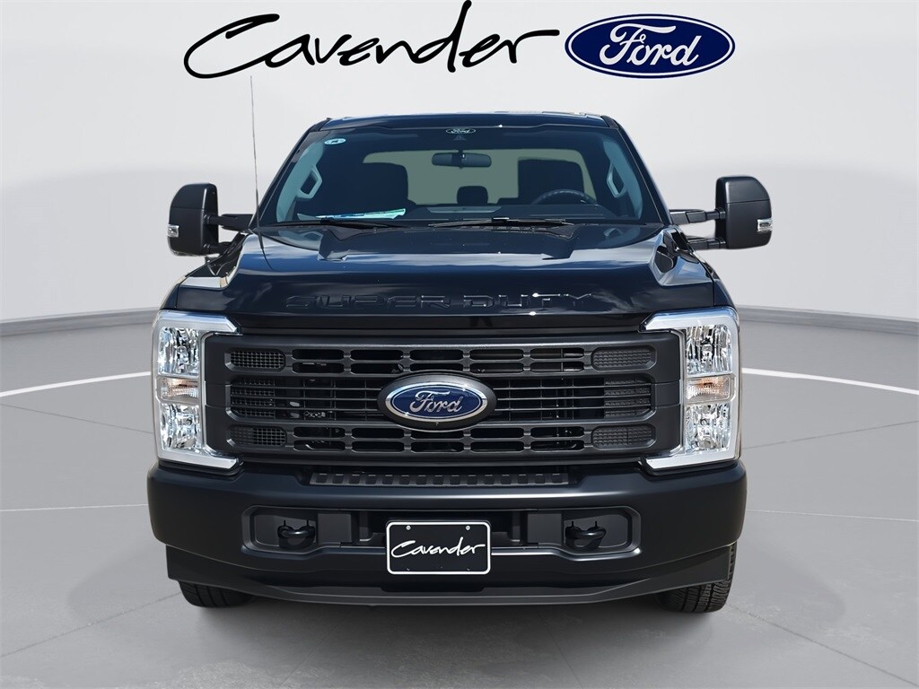 2026 Ford F-350 XL photo 2