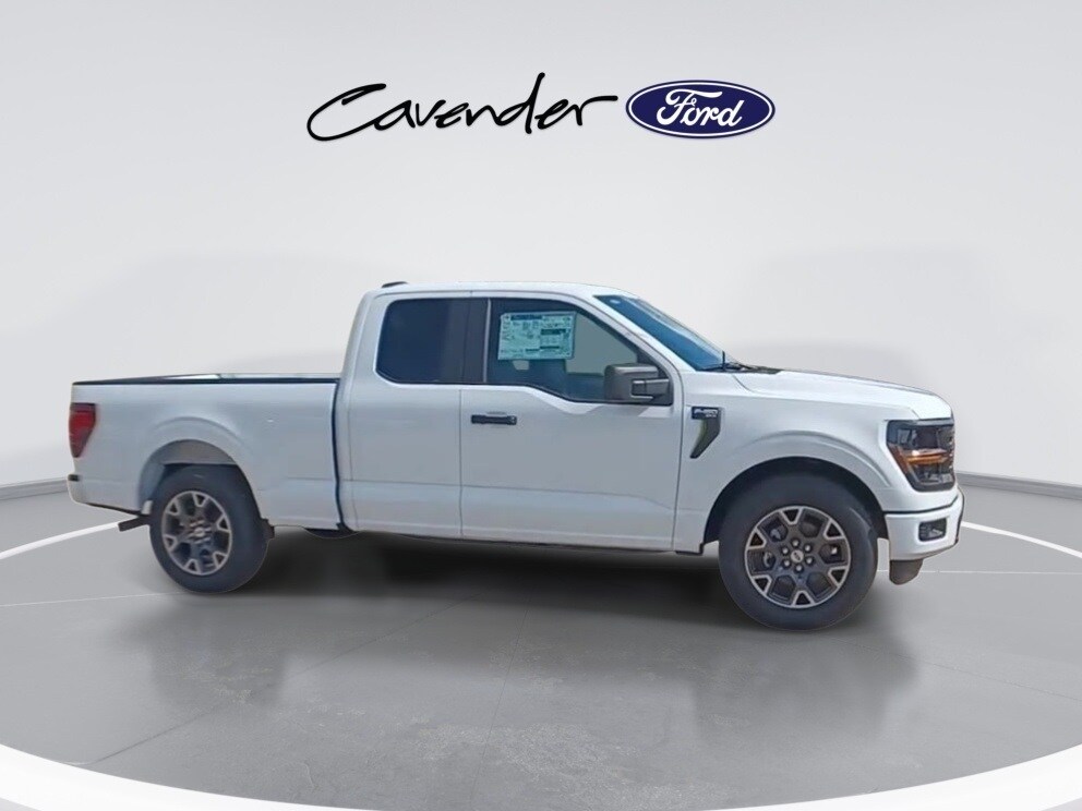 2025 Ford F-150 STX photo 2