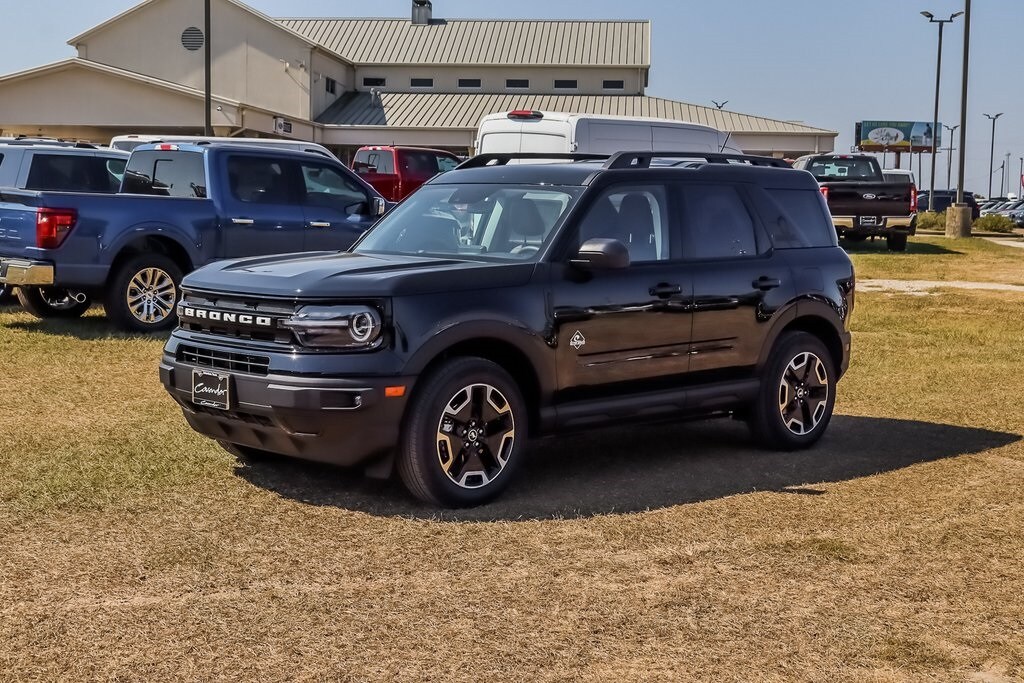 2024 Ford Bronco Sport Outer Banks photo 4