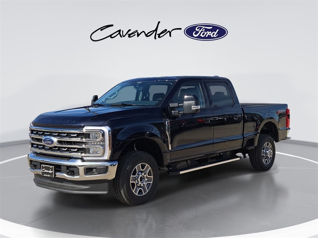 2025 Ford F-350 Super Duty Lariat's photo