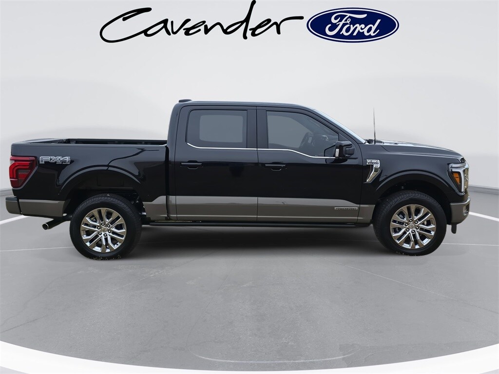 2025 Ford F-150 King Ranch FX4 photo 4