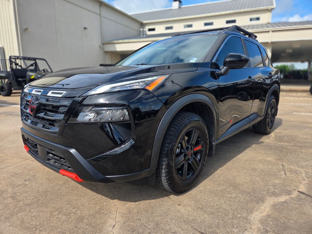2025 Nissan Rogue Rock Creek AWD's photo
