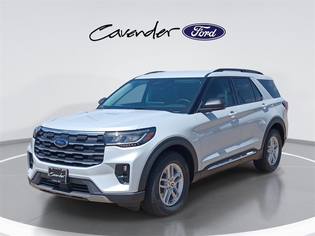 2025 Ford Explorer Active's photo
