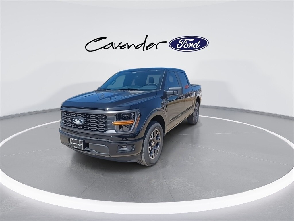 2025 Ford F-150 STX photo 3