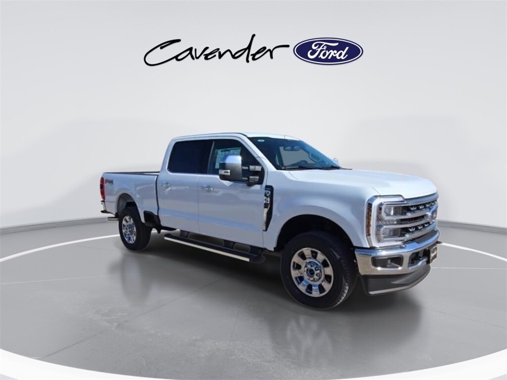 2025 Ford F-350 Lariat photo 2