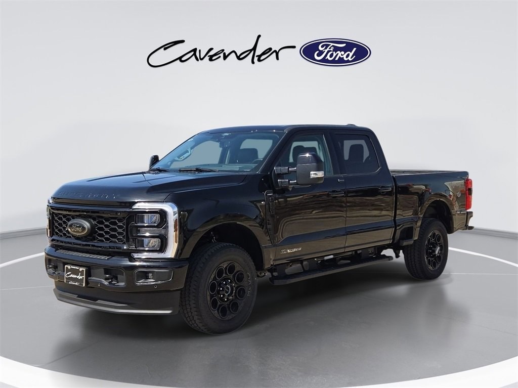2025 Ford F-250 Super Duty Lariat's photo