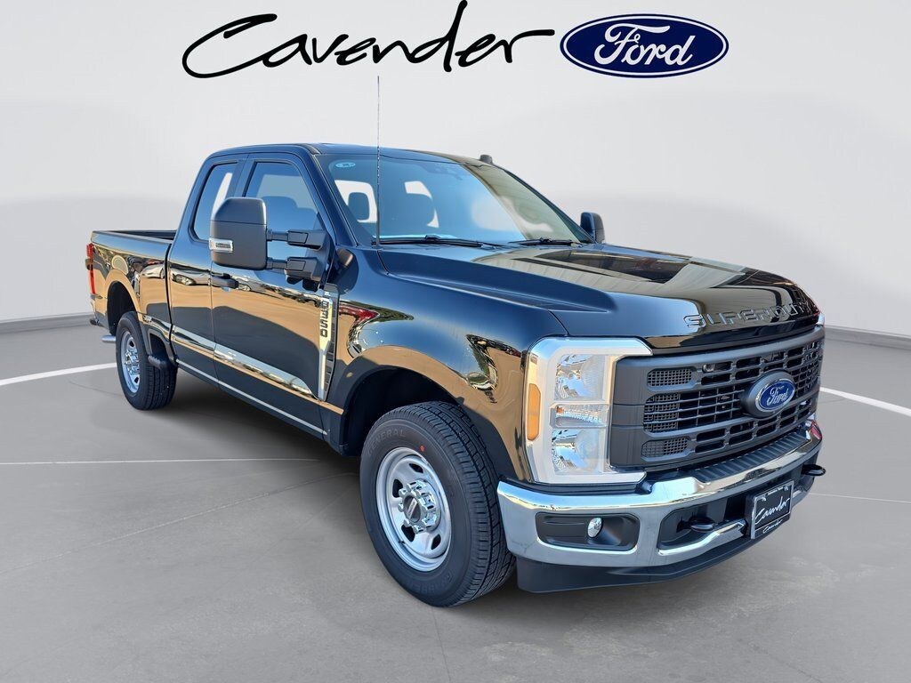 New 2026 Ford Super Duty F-350 XL Truck